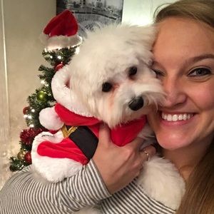 Meet your Posher, Alexis